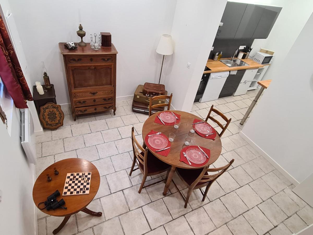 Ceci N'Est Pas Qu'Un Logement Apartment Montpellier Bagian luar foto
