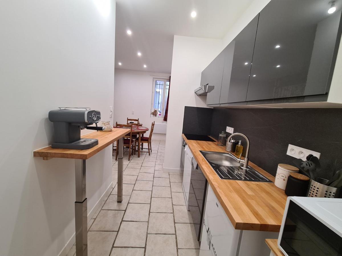 Ceci N'Est Pas Qu'Un Logement Apartment Montpellier Bagian luar foto