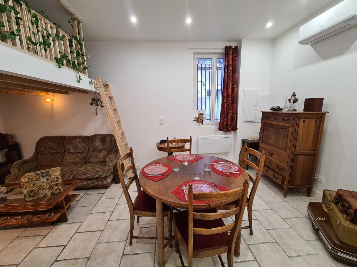 Ceci N'Est Pas Qu'Un Logement Apartment Montpellier Bagian luar foto