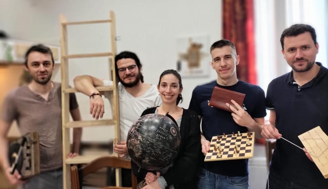 Ceci N'Est Pas Qu'Un Logement Apartment Montpellier Bagian luar foto